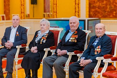 Оренбуржцы получили награды